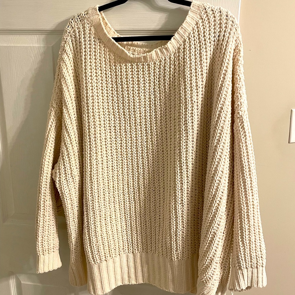 American Eagle White Knit Sweater